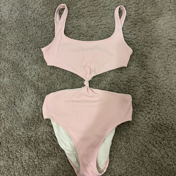 Solid & Striped Bailey One Piece Pale Pink Swimsuit - Picture 2 of 13
